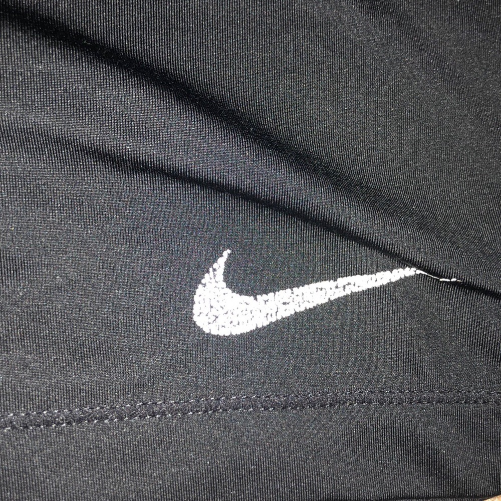bundle of used nike pro shorts - Picture 2 of 8
